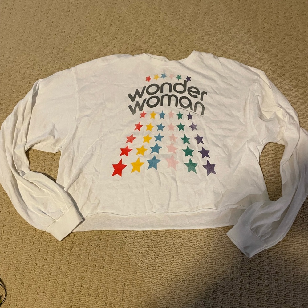 NWT Junk Food Wonder Woman crop tee- size L - Picture 3 of 6